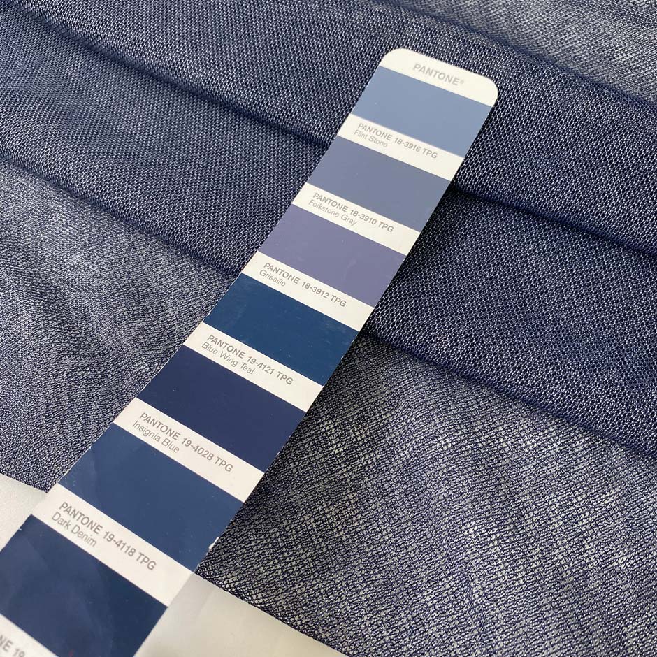Very soft, light, flowy and transparent cotton-polyester stretch net in blue. Ideal for dresses and skirts. High-quality deadstock collected in Stock from a Maison de Couture in Italy.