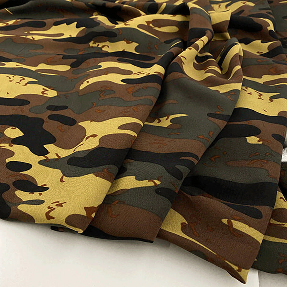 Stretchy camouflage printed viscose cadi