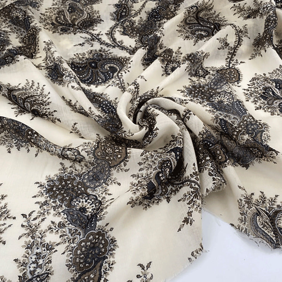 Transparent soft printed wool muslin