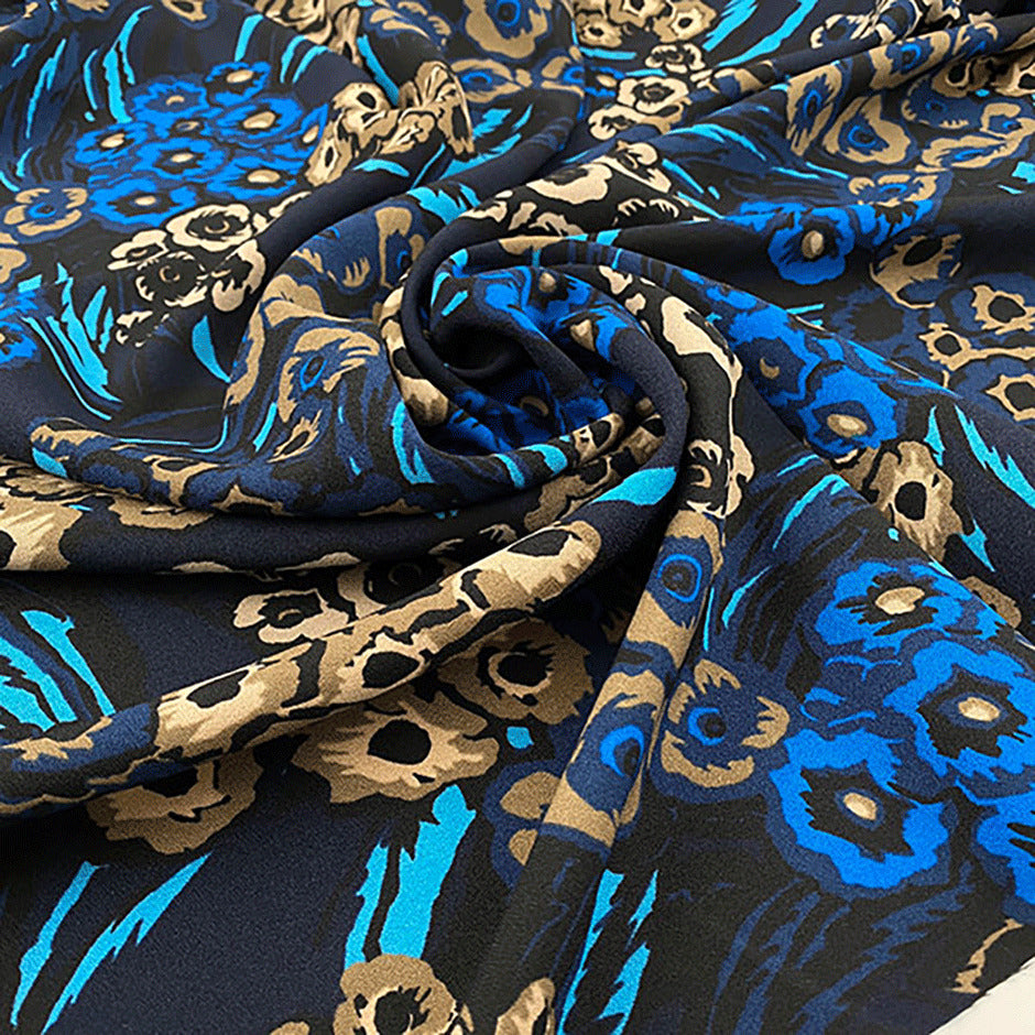 Soft and falling polyester shell