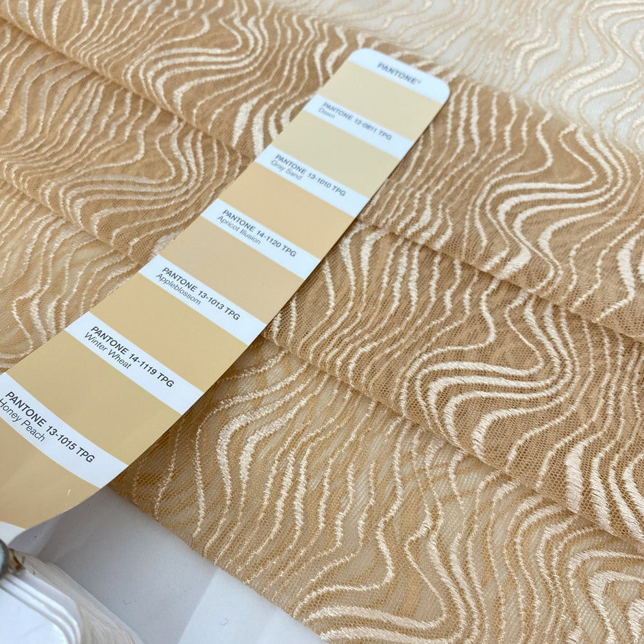 Soft and light stretch tulle with abstract embroidery in Apricot Illusion. Delicate and elegant, ideal for dresses, skirts, blouses, and shirting.
High-quality deadstock collected in Stock from a Maison de Couture in Italy.