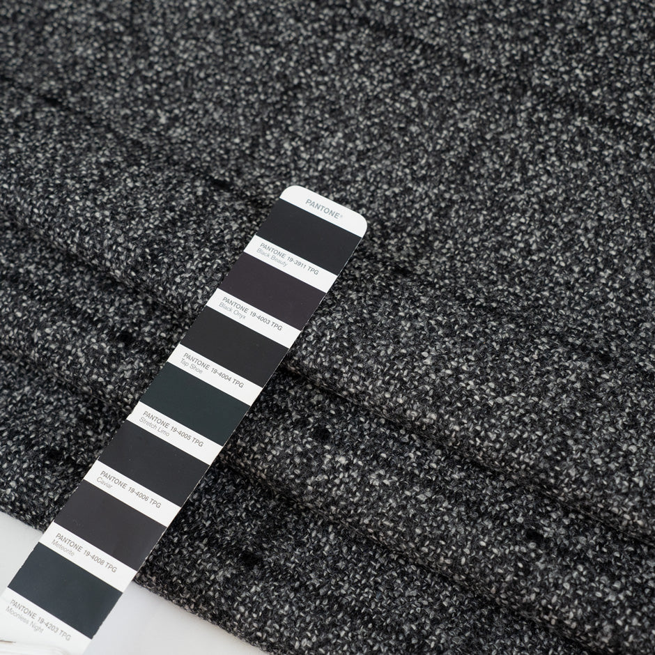 Mixed melange squared wool and nylon fabric. It is heavy and structured. High-quality deadstock fabric collected in Stock from a Maison de Couture in Italy.