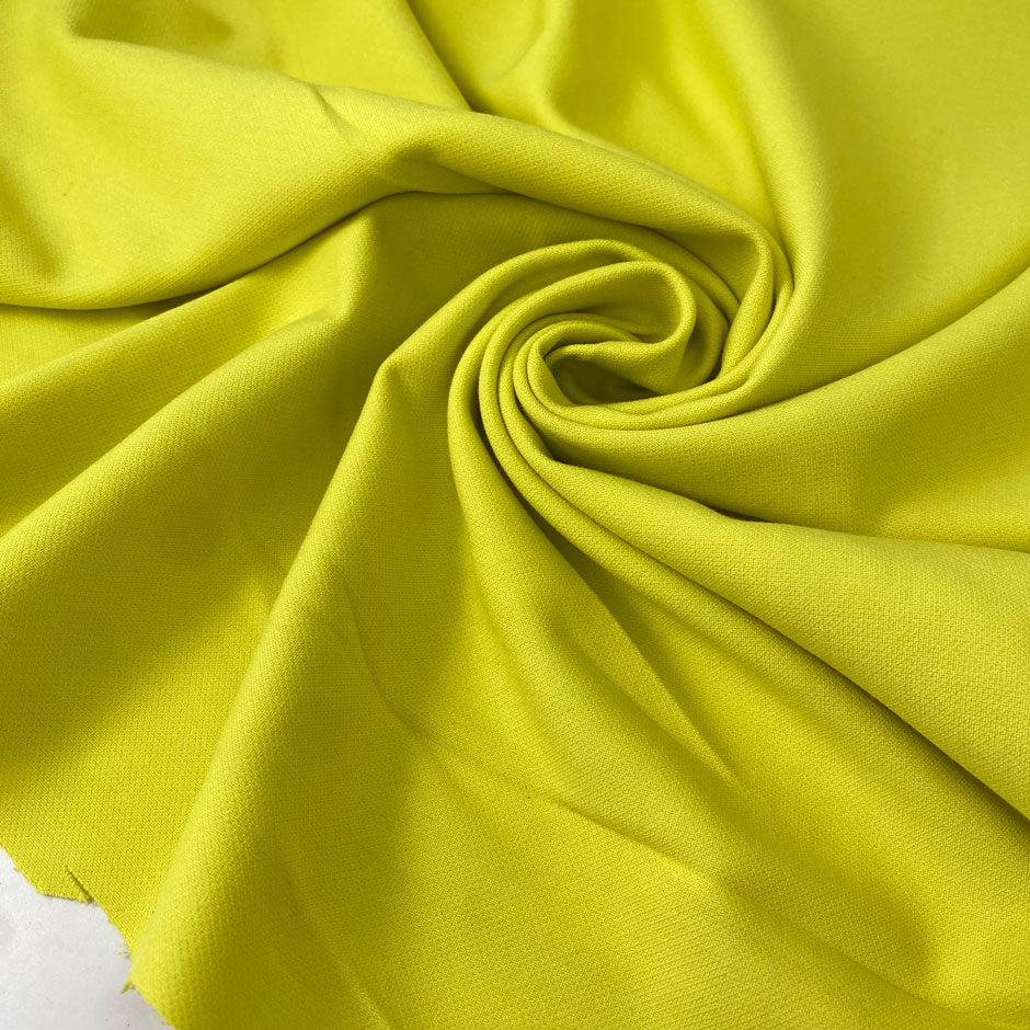 Soft and lightweight technical fabric in a viscose cotton and polyester blend. Slight stretch and textured surface. Perfect for dresses, skirts, trousers, and jackets.
High-quality deadstock collected in Stock from a Maison de Couture in Italy.