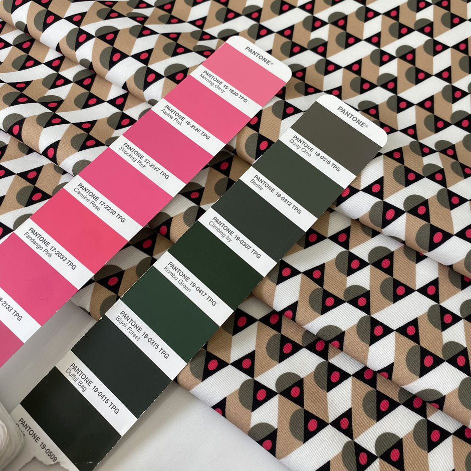 Polyamide and elastane light neoprene with a geometric design in the shades of white, beige, black, dusty olive and carmine rose. Very soft, light and flowy. Ideal for jackets, trousers, dresses and skirts. High-quality deadstock collected in Stock from a Maison de Couture in Italy.