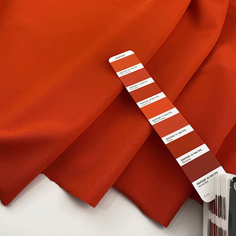 Heavyweight jersey fabric, saggy and stretchy, solid color. High quality deadstock fabric picked up in Stock from a Maison de Couture in Italy.