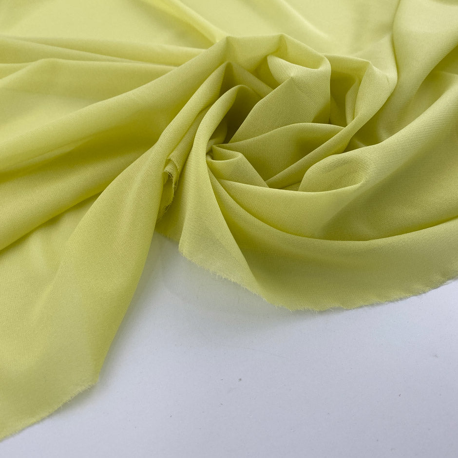 Transparent silk georgette in yellow solid color
