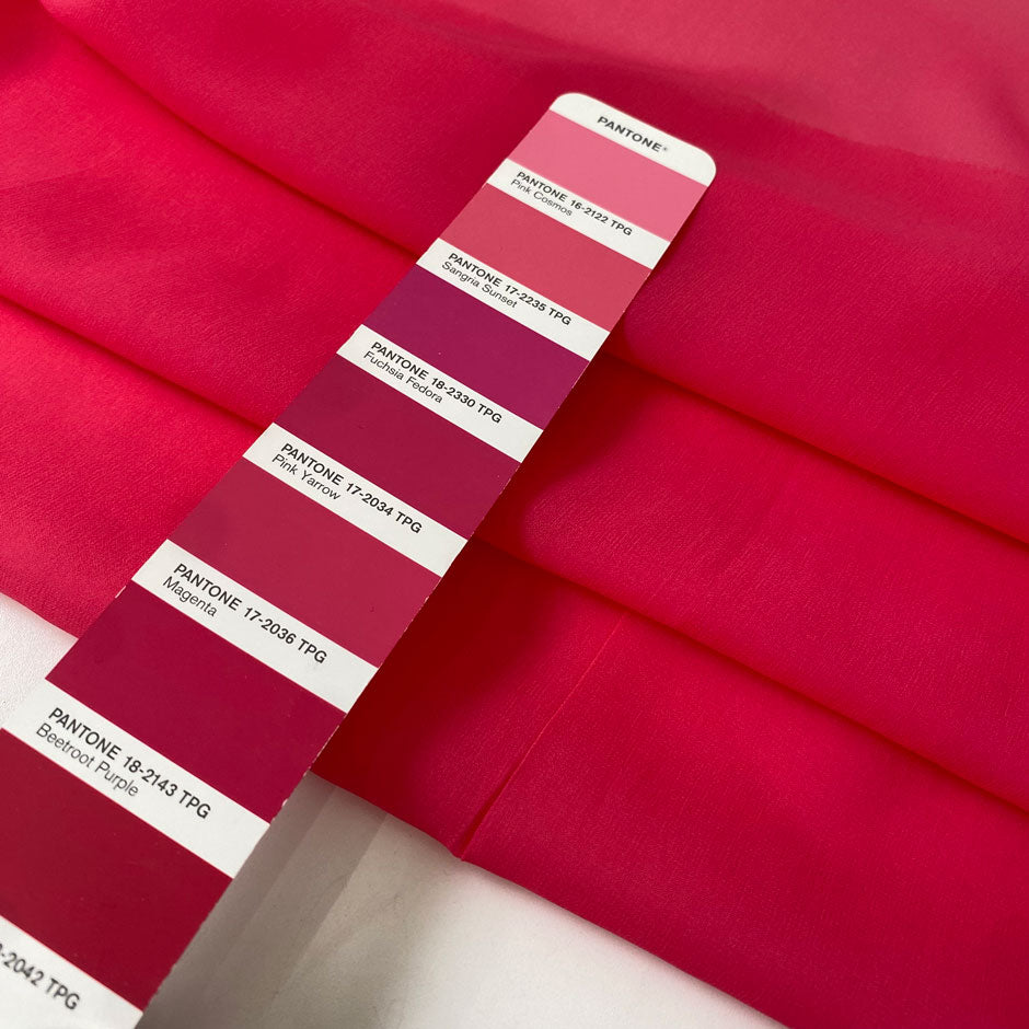 Delicate and lightweight magenta pure silk chiffon. Soft, transparent, and flowy—perfect for blouses, dresses, skirts, and refined layering.
High-quality deadstock collected in Stock from a Maison de Couture in Italy.