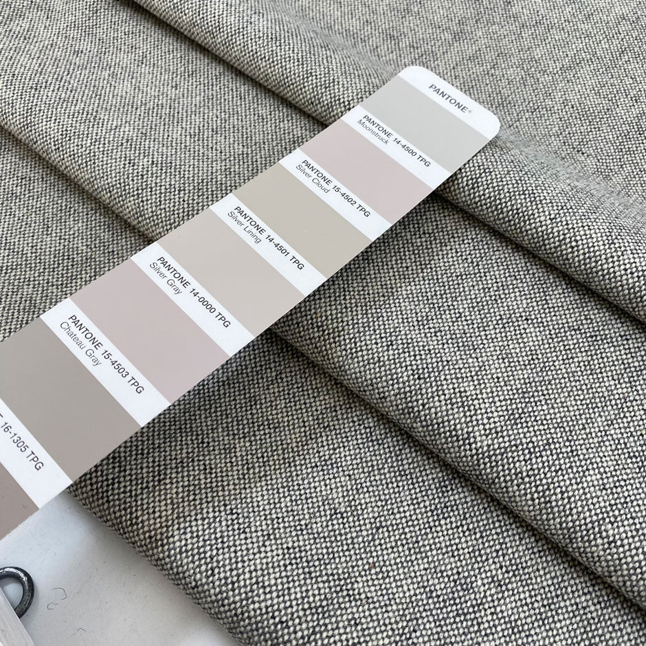 Pure wool in light gray with white threads, very soft and warm with a heavy hand. Ideal for coats, jackets, and structured pieces. High-quality deadstock collected in Stock from a Maison de Couture in Italy.