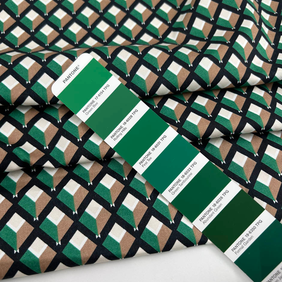 Multicolour geometric print cotton sateen, stretch and perfect for shirts. High-quality deadstock collected in Stock from a Maison de Couture in Italy.