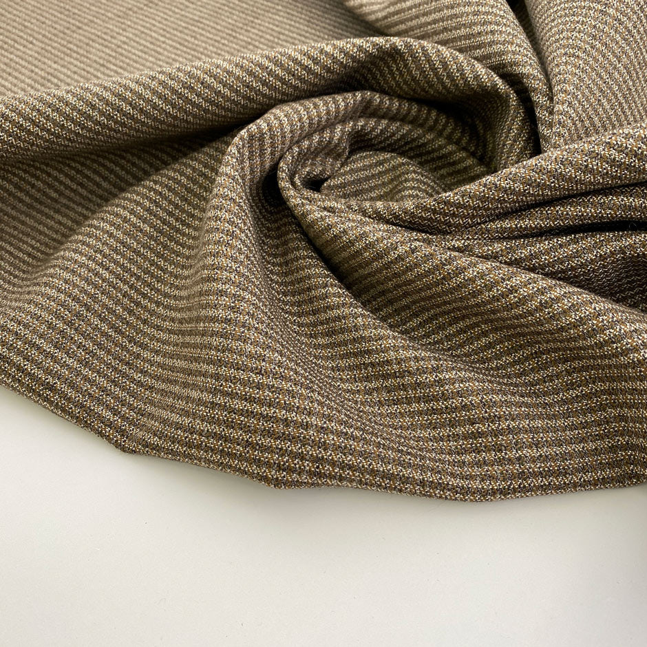 White brown smooth yarn-dyed soft wool