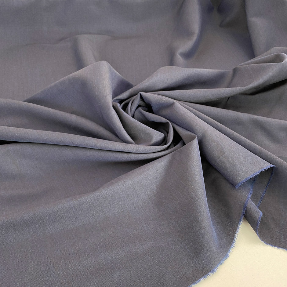 Textured iridescent pure wool canvas